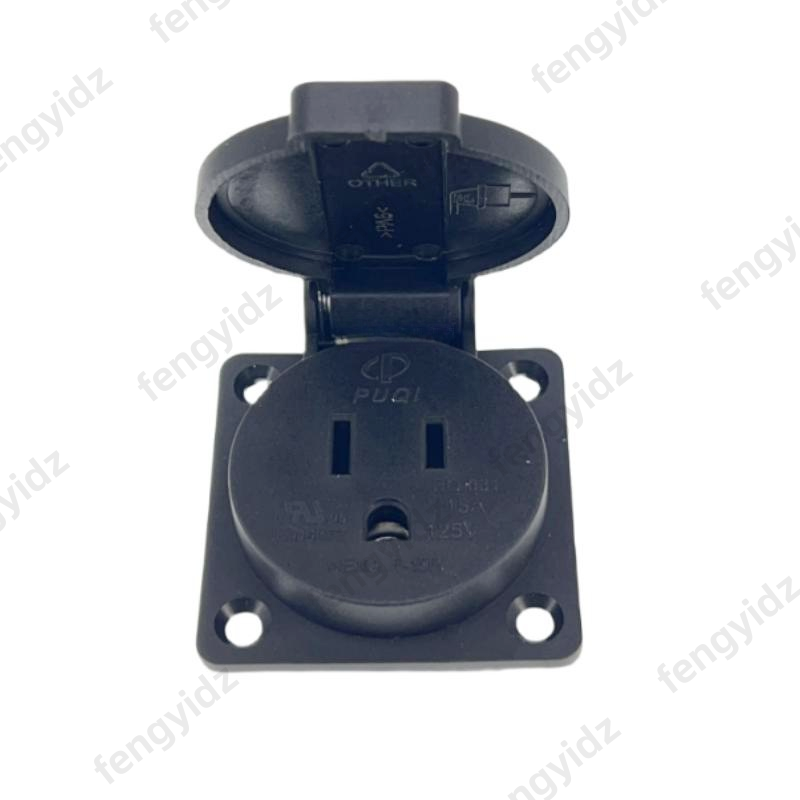 Noir 125V 15A 20A IP44 CE amér - Outdoor Power Receptacle avis et prix