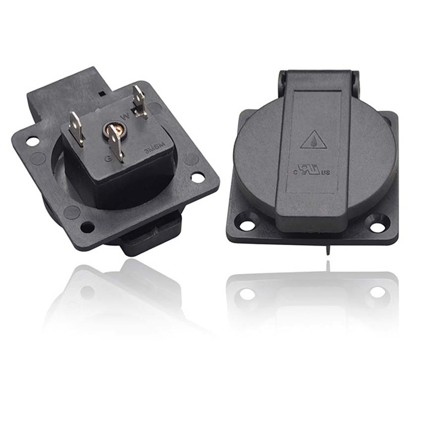 Noir 125V 15A 20A IP44 CE amér - Outdoor Power Receptacle avis et prix